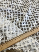 Lade das Bild in den Galerie-Viewer, Organza con le fantasie: 29€/m