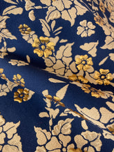 Lade das Bild in den Galerie-Viewer, Jacquard misto seta giallo nero disegno degrade: €54/mtl