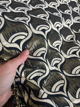 Lade das Bild in den Galerie-Viewer, Jacquard collezione Capodanno 25/26
