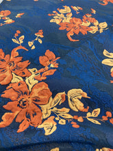 Lade das Bild in den Galerie-Viewer, Jacquard di seta mista blu scuro con fiori taglio unico 1.9m
