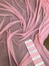 Lade das Bild in den Galerie-Viewer, Tulle rosa elasticizzata : 14€/m
